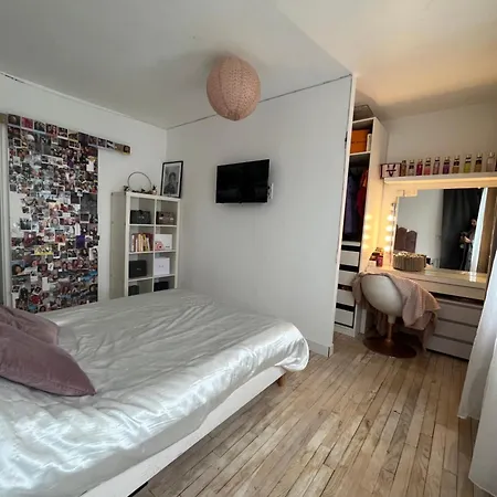 24h Du Mans, 24h Moto, Le Classic Proche Du Circuit *